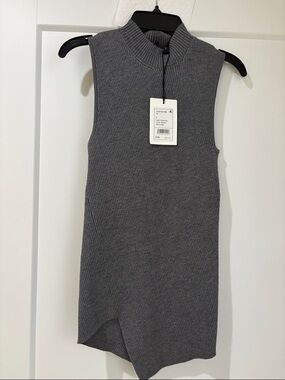Theory “Twisted Rib Mock-Neck sweater tank